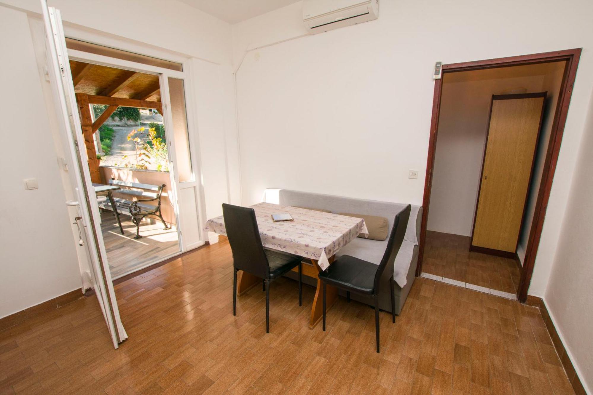 Apartment Marin Tkon Eksteriør bilde