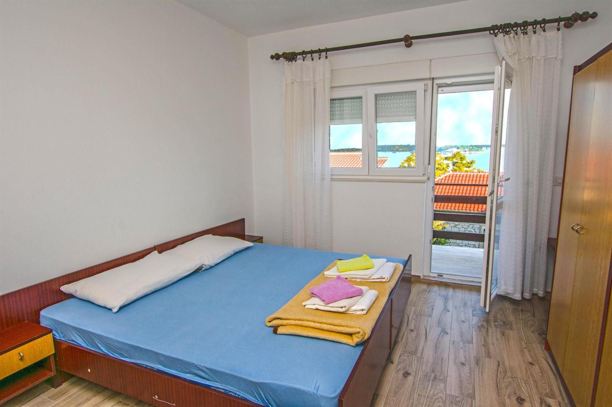 Apartment Marin Tkon Eksteriør bilde